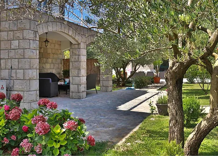 Gorgeous In بيت للعطل Čilipi