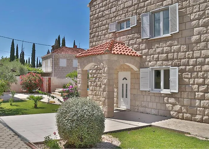 بيت للعطل Gorgeous In Čilipi